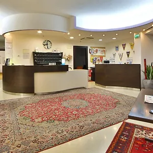 *** Hotel Western Italy