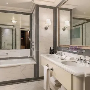 ***** Hotel The St. Regis Italy